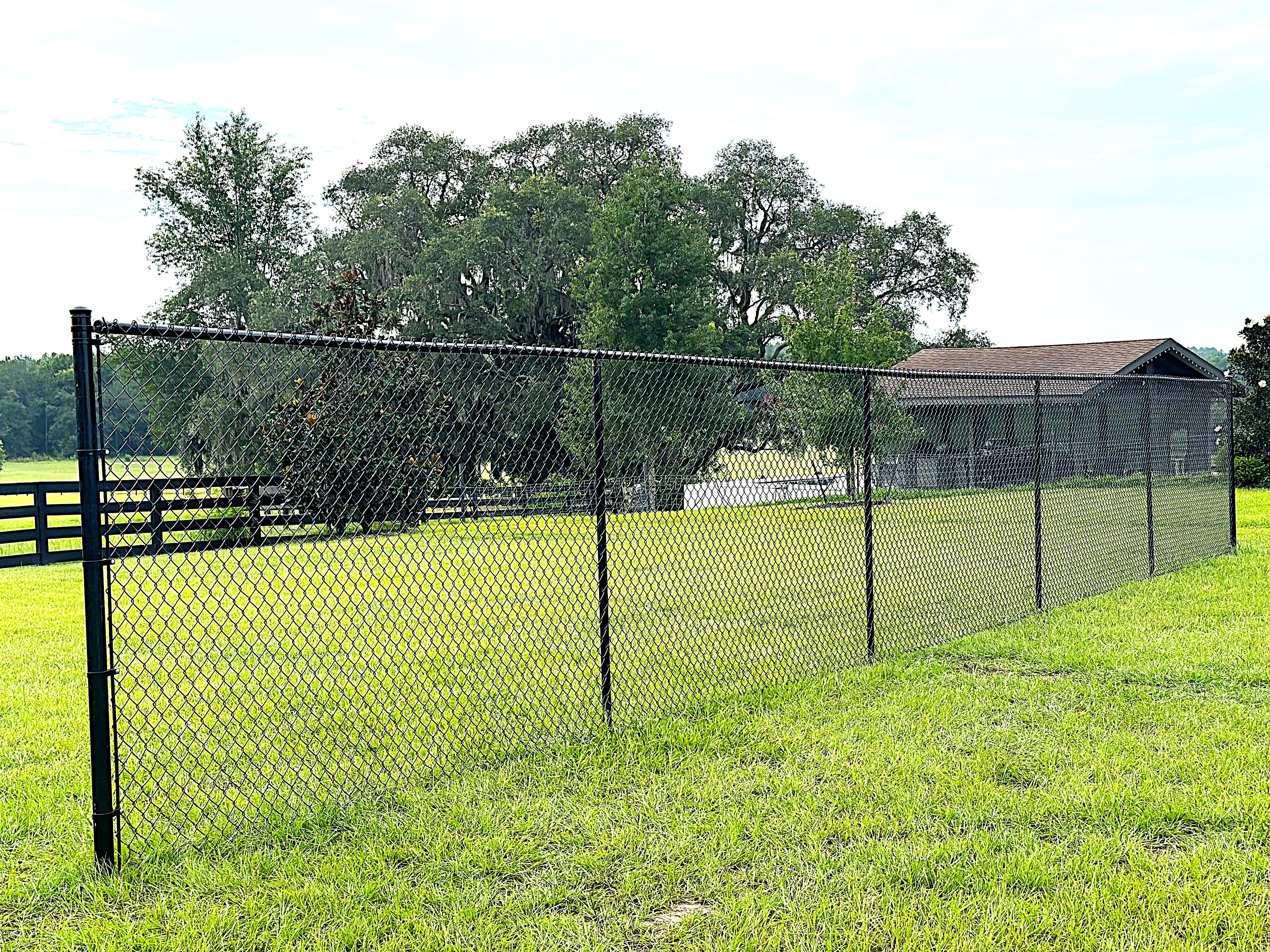 Vynil Chain Set Black Vinyl Chain Link Fence - Complete Kit - 6Ft x 50 Feet - 9 AWG ...
